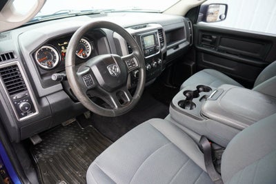 2017 RAM 1500 Express Quad Cab 4x4 6'4' Box