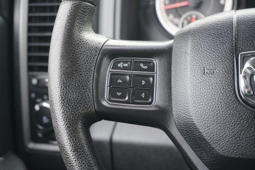 2017 RAM 1500 Express Quad Cab 4x4 6'4' Box