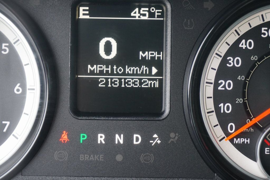 2017 RAM 1500 Express Quad Cab 4x4 6'4' Box