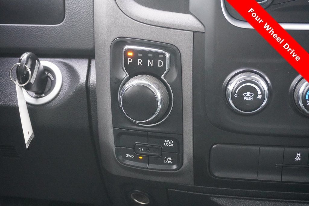 2017 RAM 1500 Express Quad Cab 4x4 6'4' Box