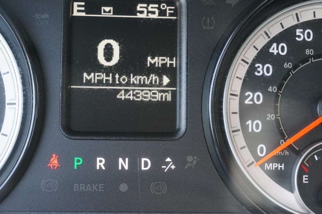 2024 RAM 1500 Classic SLT Quad Cab 4x4 6'4' Box