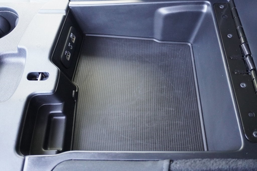 2024 RAM 1500 Classic SLT Quad Cab 4x4 6'4' Box