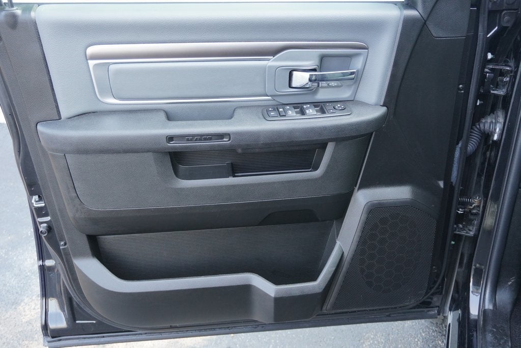 2024 RAM 1500 Classic SLT Quad Cab 4x4 6'4' Box