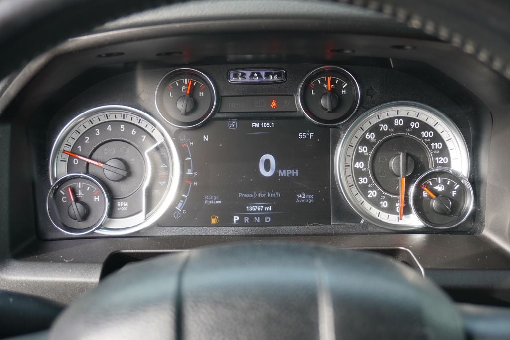 2018 RAM 1500 Big Horn Quad Cab 4x4 6'4' Box