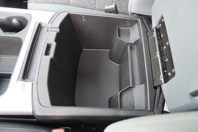 2018 RAM 1500 Big Horn Quad Cab 4x4 6'4' Box