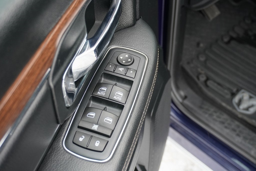 2016 RAM 1500 Laramie