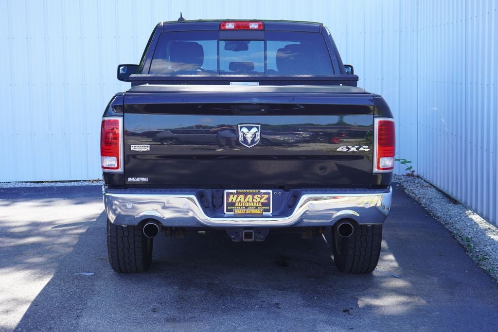 2017 RAM 1500 Laramie Crew Cab 4x4 5'7' Box