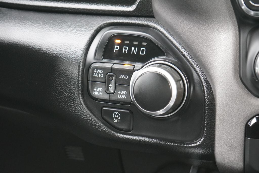2021 RAM 1500 Big Horn Quad Cab 4x4 6'4' Box