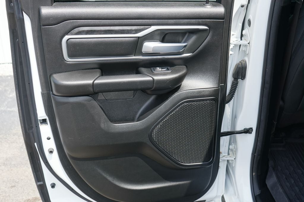 2021 RAM 1500 Big Horn Quad Cab 4x4 6'4' Box