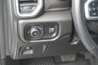 2023 RAM 1500 Big Horn Quad Cab 4x4 6'4' Box