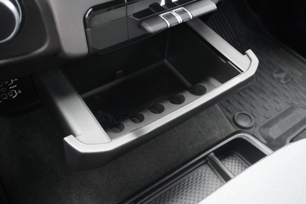 2023 RAM 1500 Big Horn Quad Cab 4x4 6'4' Box