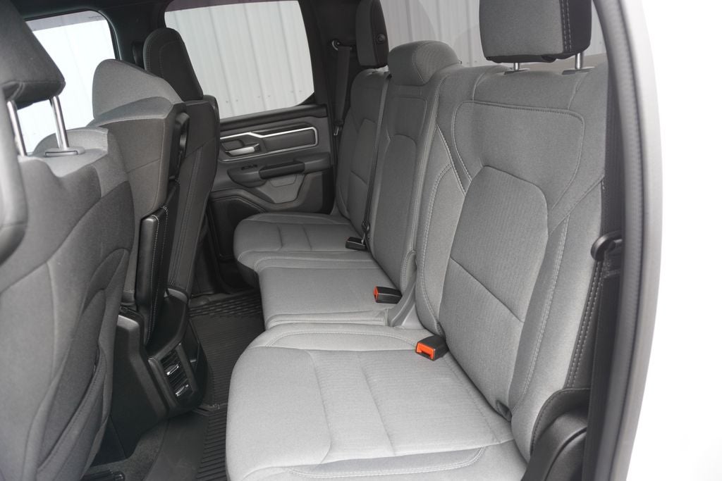 2023 RAM 1500 Big Horn Quad Cab 4x4 6'4' Box