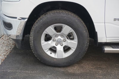 2023 RAM 1500 Big Horn Quad Cab 4x4 6'4' Box