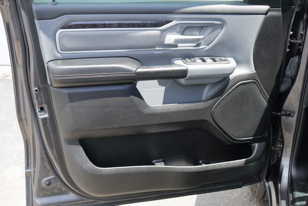 2022 RAM 1500 Big Horn Quad Cab 4x4 6'4' Box