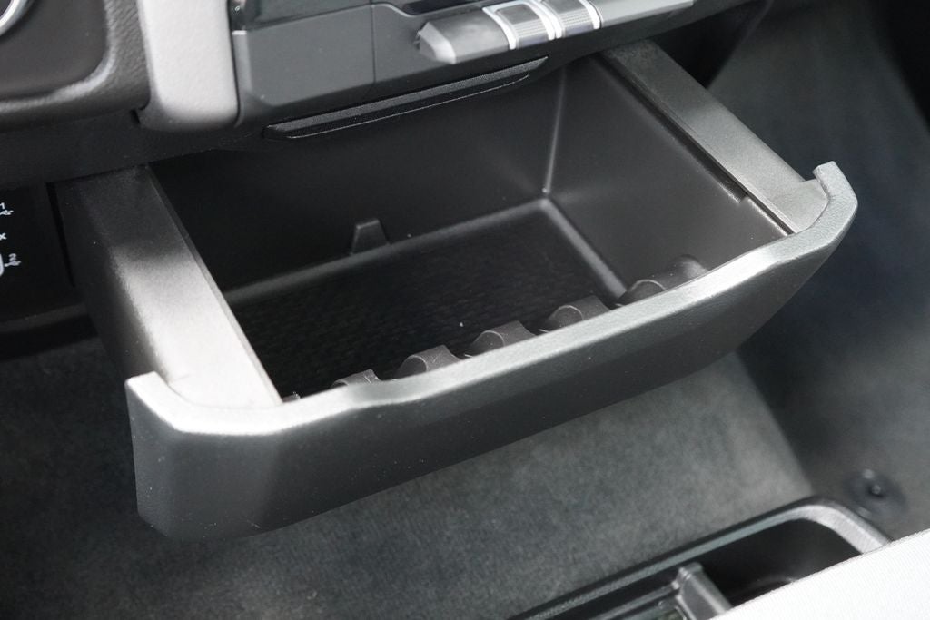 2022 RAM 1500 Big Horn Quad Cab 4x4 6'4' Box