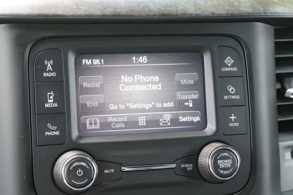 2022 RAM 1500 Big Horn Quad Cab 4x4 6'4' Box
