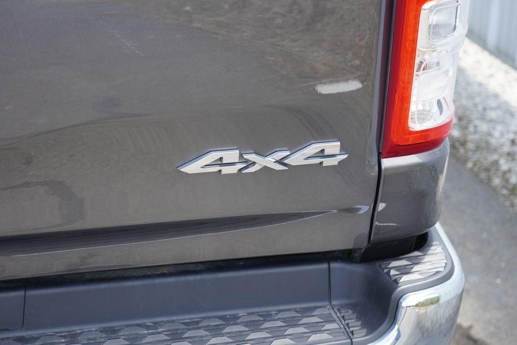 2024 RAM 1500 Big Horn Quad Cab 4x4 6'4' Box