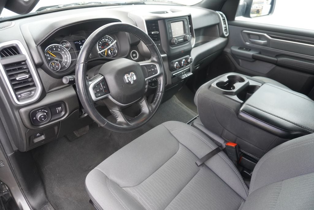 2022 RAM 1500 Big Horn Quad Cab 4x4 6'4' Box