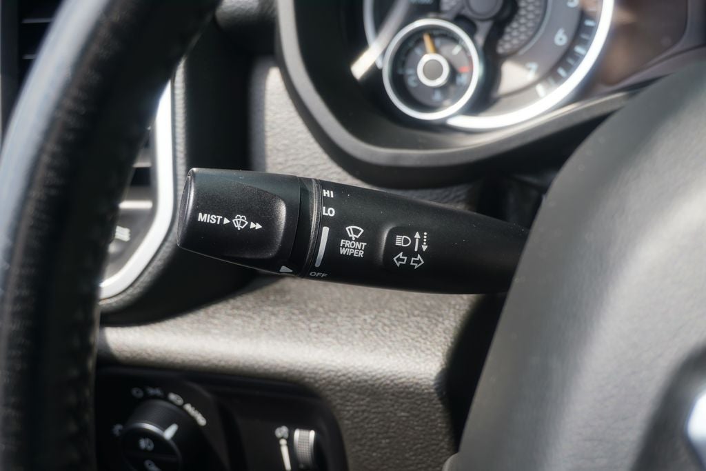 2022 RAM 1500 Big Horn Quad Cab 4x4 6'4' Box