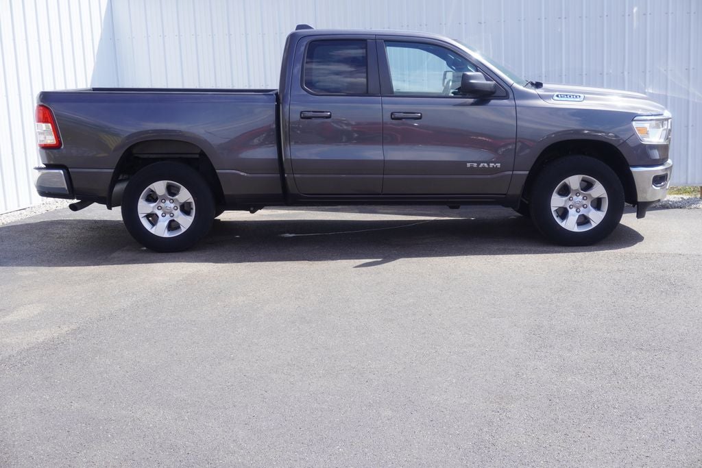 2022 RAM 1500 Big Horn Quad Cab 4x4 6'4' Box