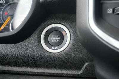 2022 RAM 1500 Big Horn Quad Cab 4x4 6'4' Box