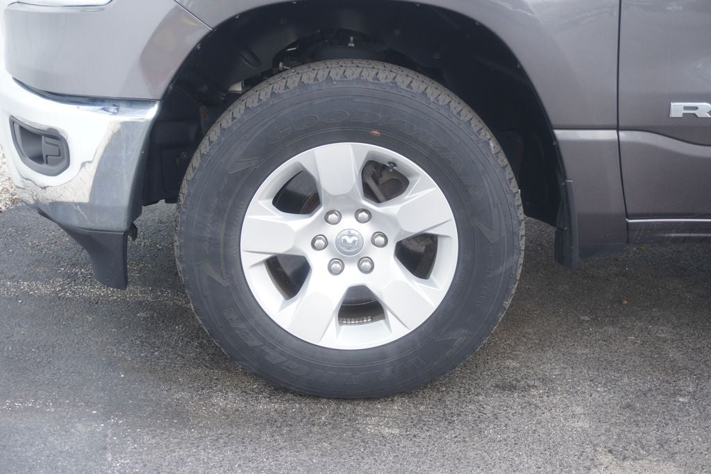 2022 RAM 1500 Big Horn Quad Cab 4x4 6'4' Box