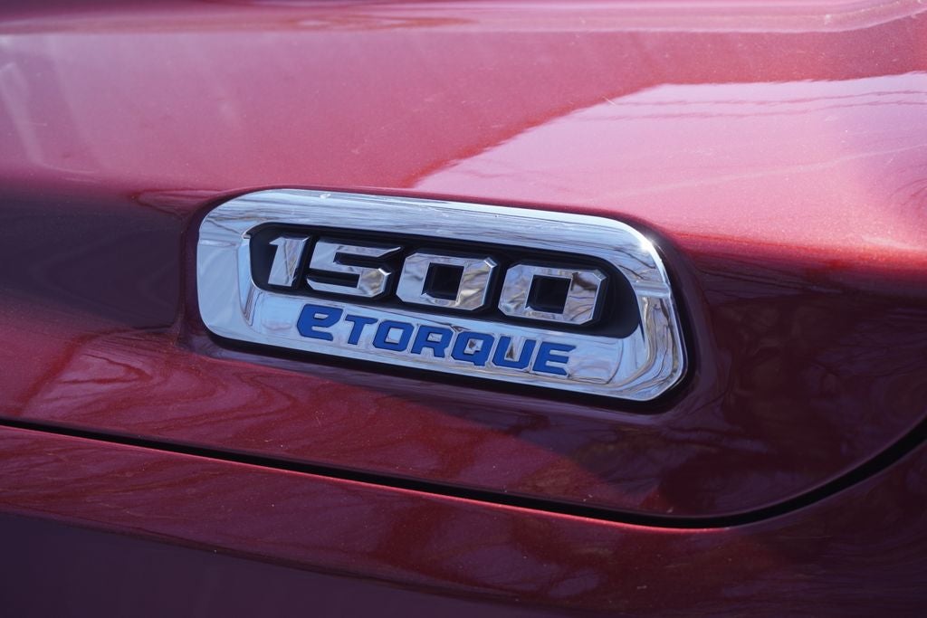 2023 RAM 1500 Big Horn Crew Cab 4x4 5'7' Box