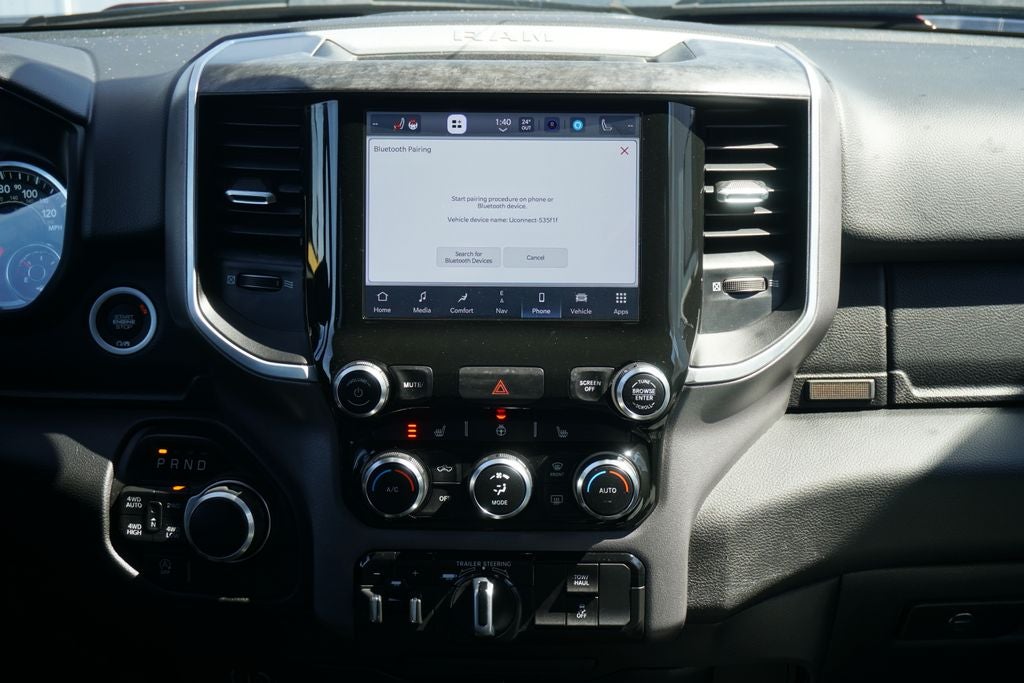 2023 RAM 1500 Big Horn Crew Cab 4x4 5'7' Box