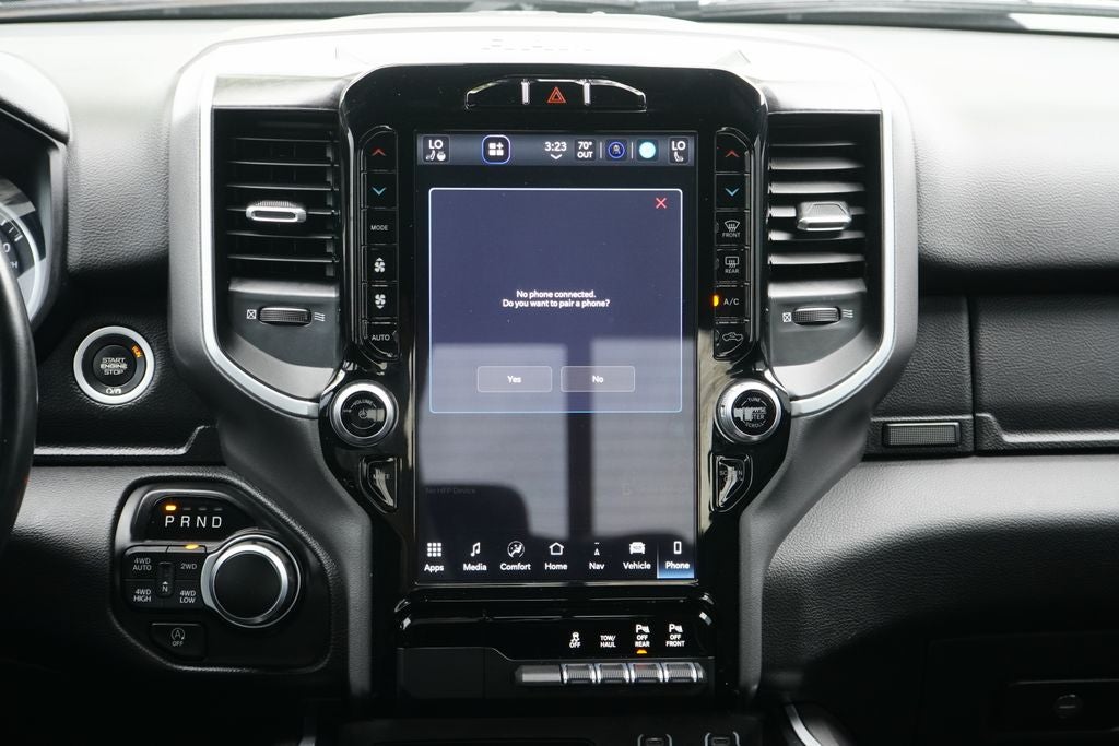 2023 RAM 1500 Big Horn Crew Cab 4x4 5'7' Box