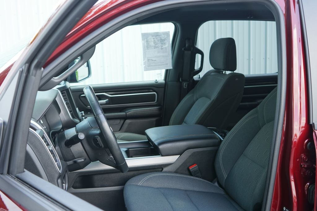 2023 RAM 1500 Big Horn Crew Cab 4x4 5'7' Box