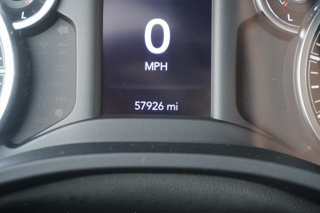 2022 RAM 1500 Big Horn Crew Cab 4x4 5'7' Box