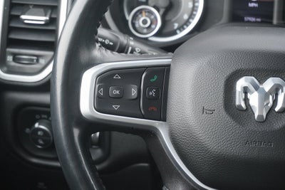 2022 RAM 1500 Big Horn Crew Cab 4x4 5'7' Box