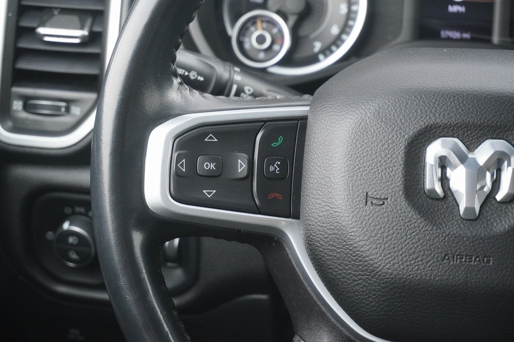 2022 RAM 1500 Big Horn Crew Cab 4x4 5'7' Box