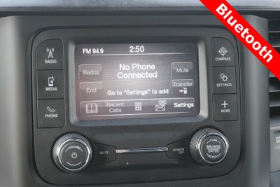 2022 RAM 1500 Big Horn Crew Cab 4x4 5'7' Box