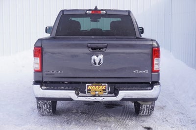 2022 RAM 1500 Big Horn Crew Cab 4x4 5'7' Box