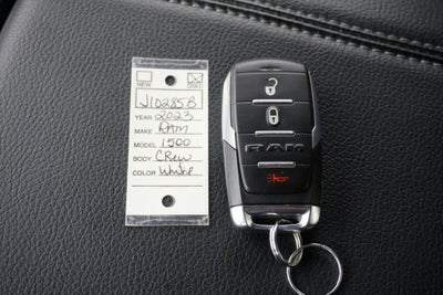 2023 RAM 1500 Big Horn Crew Cab 4x4 5'7' Box