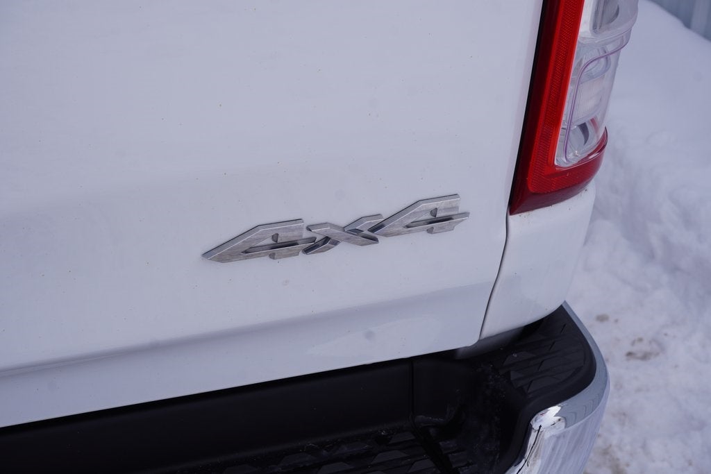 2023 RAM 1500 Big Horn Crew Cab 4x4 5'7' Box