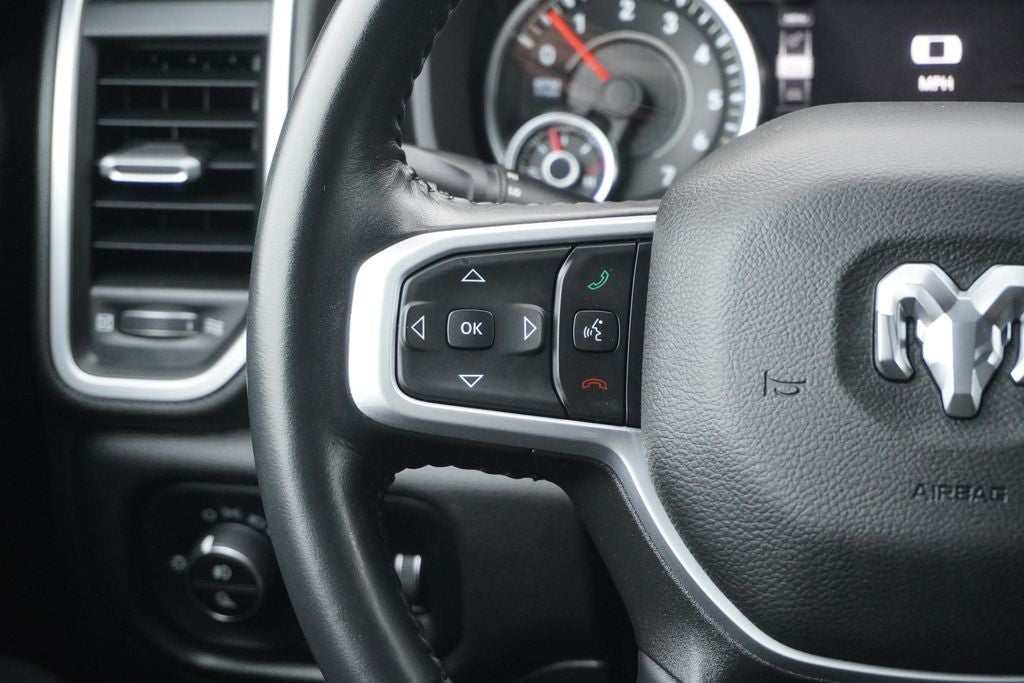 2023 RAM 1500 Big Horn Crew Cab 4x4 5'7' Box