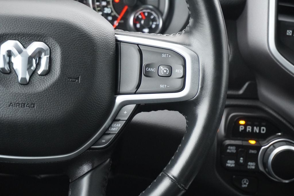 2023 RAM 1500 Big Horn Crew Cab 4x4 5'7' Box