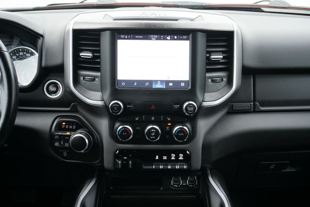 2023 RAM 1500 Big Horn Crew Cab 4x4 5'7' Box