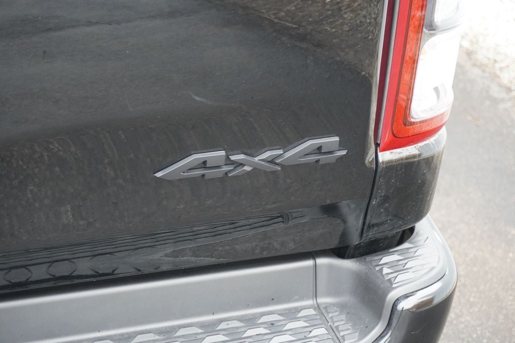 2023 RAM 1500 Big Horn Crew Cab 4x4 5'7' Box