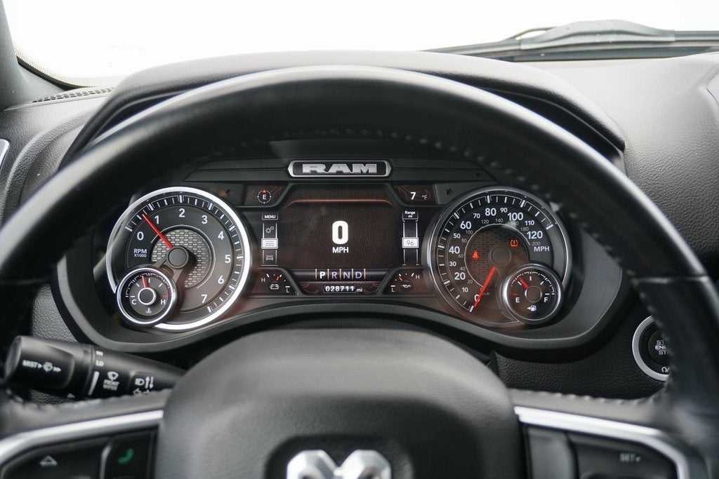 2022 RAM 1500 Big Horn Crew Cab 4x4 5'7' Box