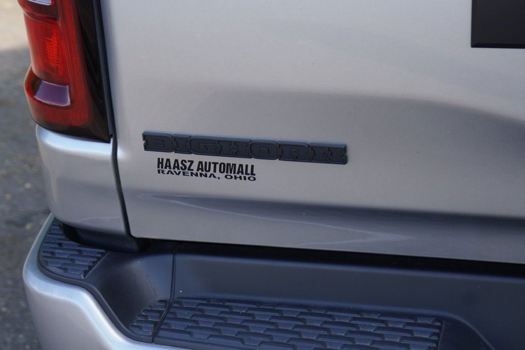 2025 RAM 1500 Big Horn Crew Cab 4x4 5'7' Box