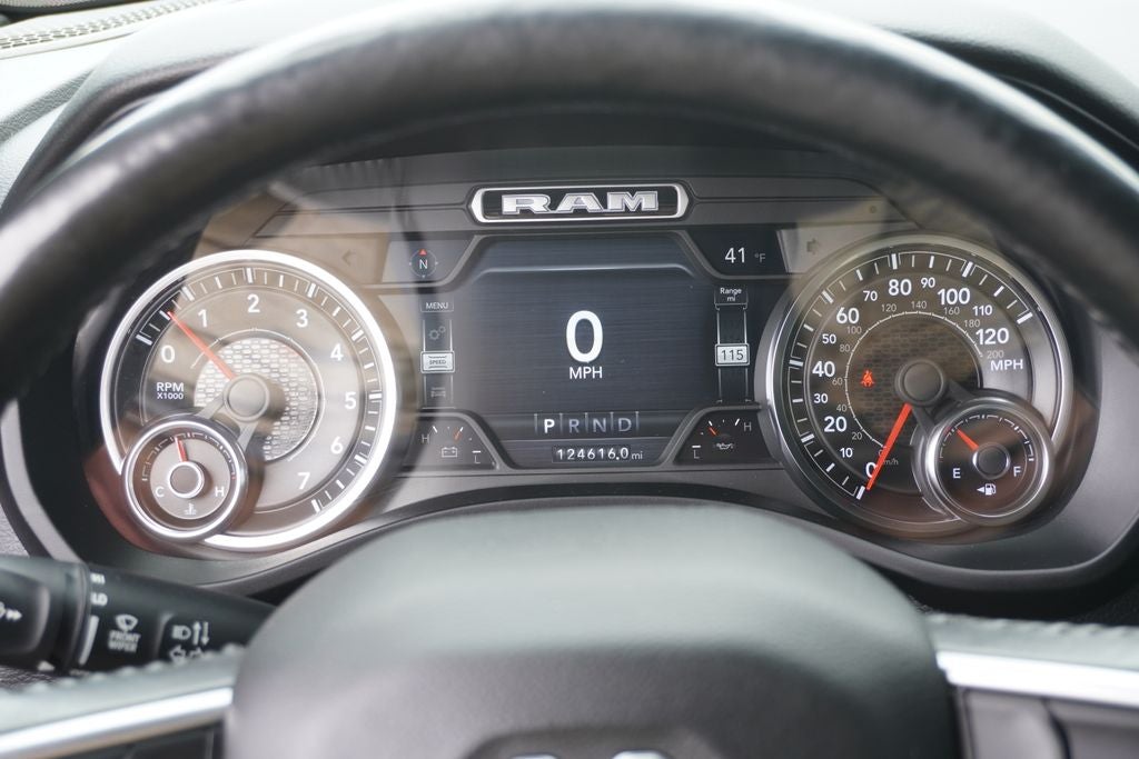 2019 RAM 1500 Big Horn/Lone Star Crew Cab 4x4 5'7' Box