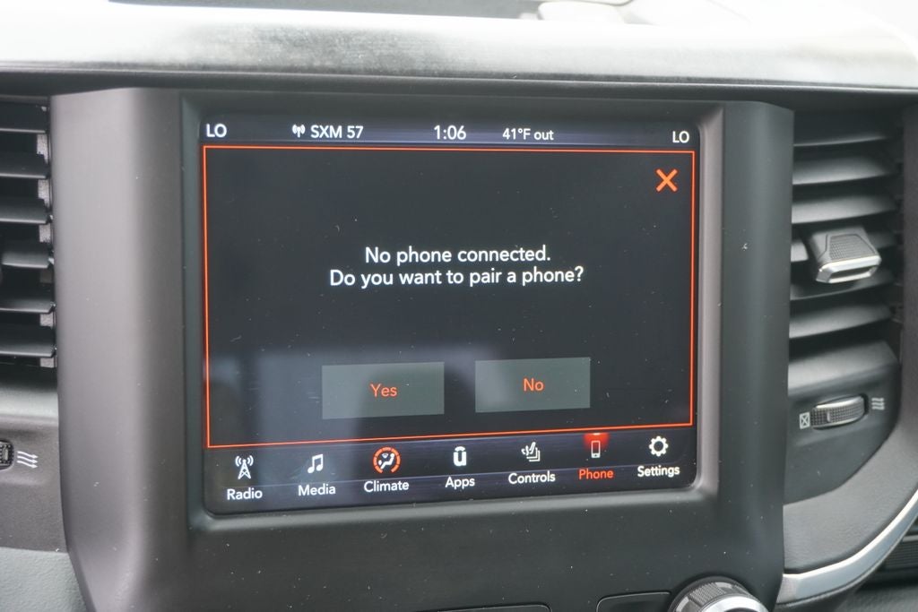 2019 RAM 1500 Big Horn/Lone Star Crew Cab 4x4 5'7' Box