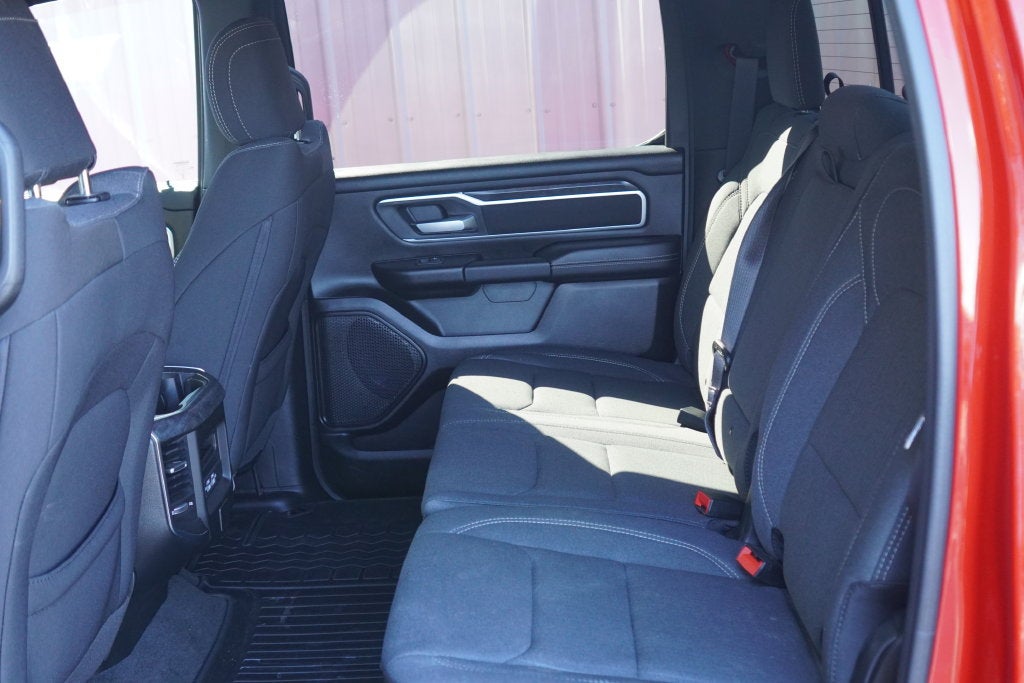 2024 RAM 1500 Big Horn Crew Cab 4x4 5'7' Box