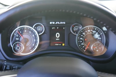 2024 RAM 1500 Big Horn Crew Cab 4x4 5'7' Box