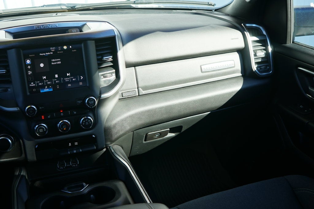 2024 RAM 1500 Big Horn Crew Cab 4x4 5'7' Box