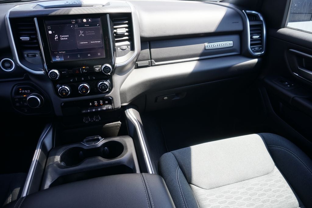 2025 RAM 1500 Big Horn Crew Cab 4x4 5'7' Box
