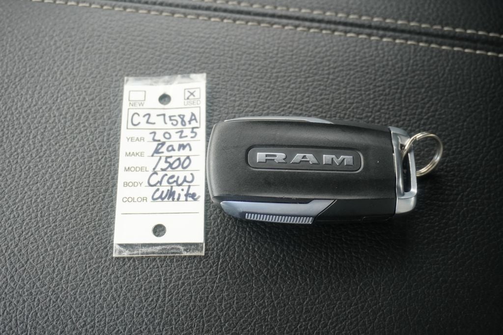 2025 RAM 1500 Big Horn Crew Cab 4x4 5'7' Box